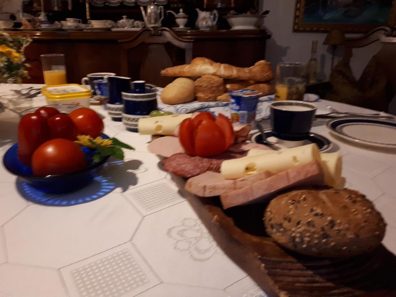 Fonagy Es Walter Vendeg- Es Borhaz Bed & Breakfast Vac Ngoại thất bức ảnh
